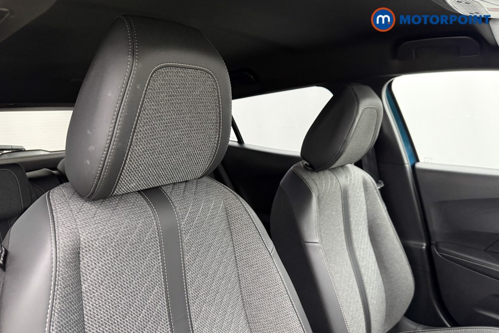 Peugeot 2008 Allure Automatic Petrol SUV - Stock Number (1628816) - 15th supplementary image
