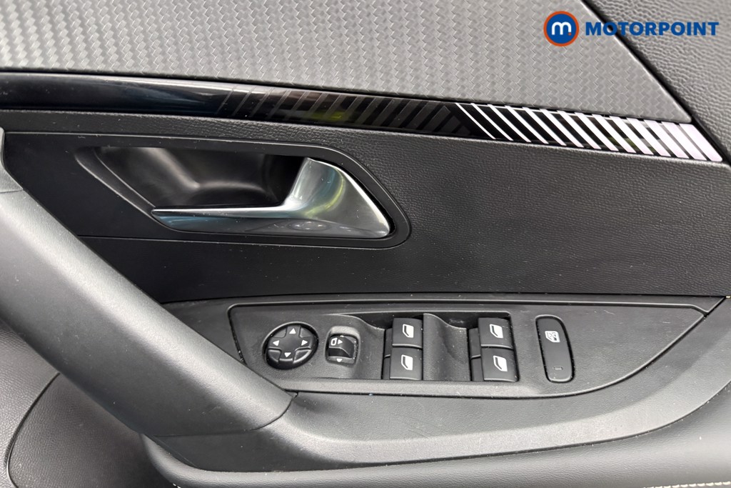 Peugeot 2008 Allure Automatic Petrol SUV - Stock Number (1628816) - 17th supplementary image