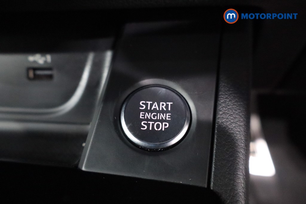 Audi A4 S Line Automatic Petrol Estate - Stock Number (1628879) - 20th supplementary image