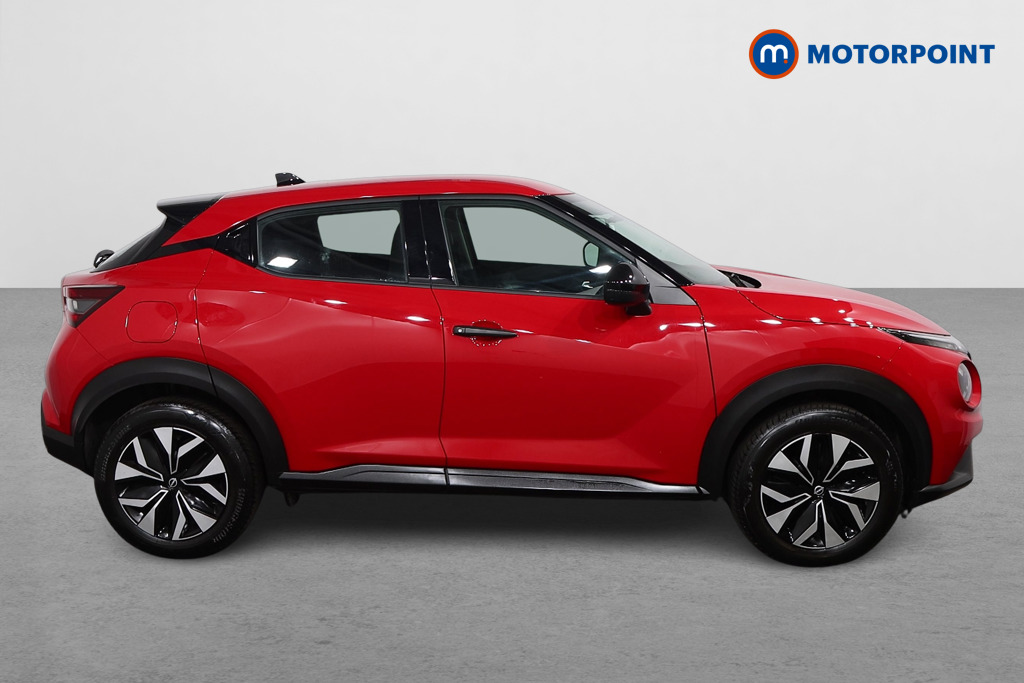 Nissan Juke Acenta Premium Manual Petrol SUV - Stock Number (1628936) - Drivers side