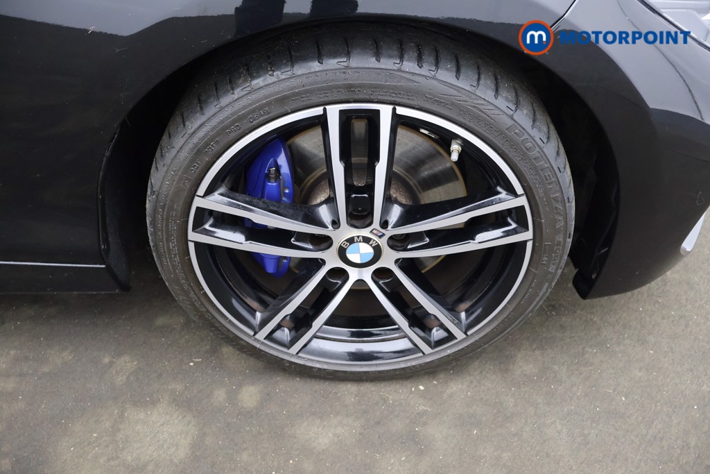 BMW 1 Series M Sport Shadow Edition Manual Petrol Hatchback - Stock Number (1629107) - 4th supplementary image