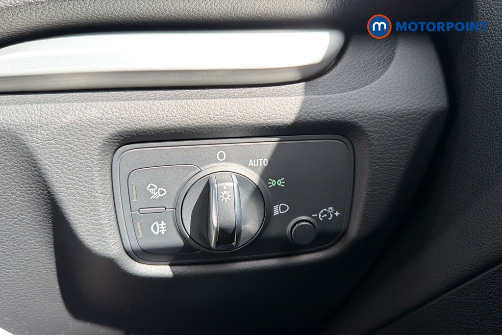 Audi A3 S Line Manual Petrol Saloon - Stock Number (1629248) - 11th supplementary image