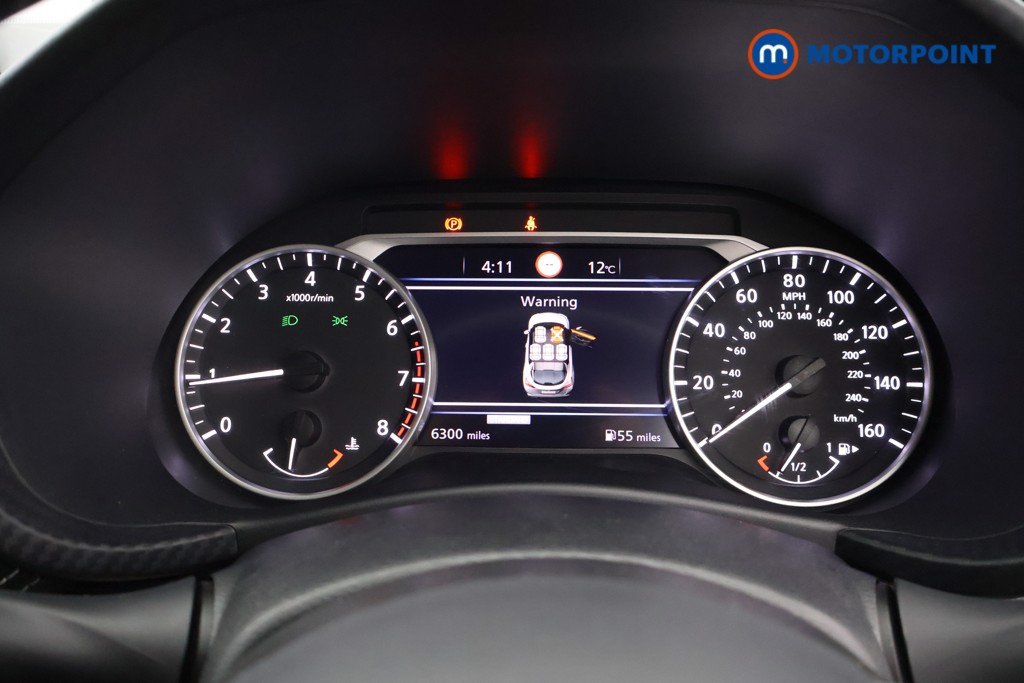 Nissan Juke N-Connecta Manual Petrol SUV - Stock Number (1629358) - 9th supplementary image