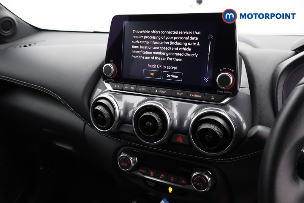 Nissan Juke N-Connecta Manual Petrol SUV - Stock Number (1629358) - 12th supplementary image
