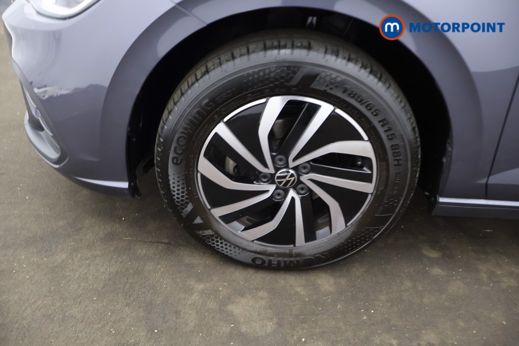 Volkswagen Polo Life Manual Petrol Hatchback - Stock Number (1629384) - 4th supplementary image