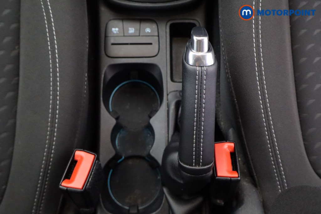 Ford Fiesta Titanium Manual Petrol Hatchback - Stock Number (1629518) - 5th supplementary image