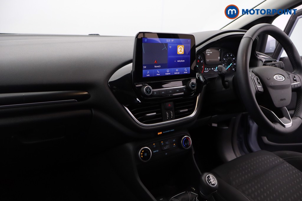 Ford Fiesta Titanium Manual Petrol Hatchback - Stock Number (1629518) - 11th supplementary image