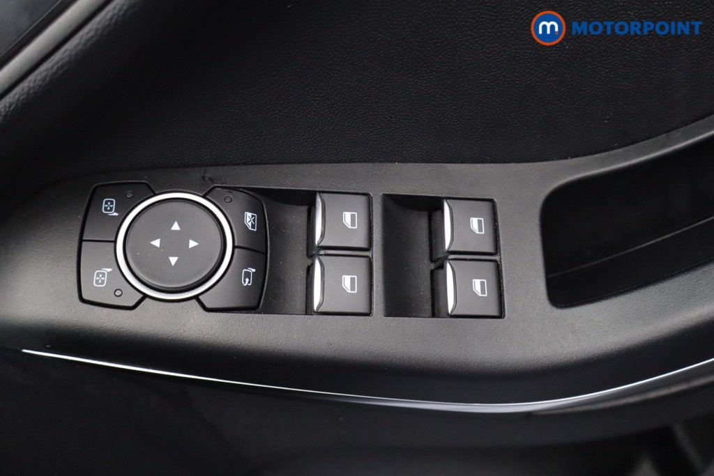 Ford Fiesta Titanium Manual Petrol Hatchback - Stock Number (1629518) - 23rd supplementary image