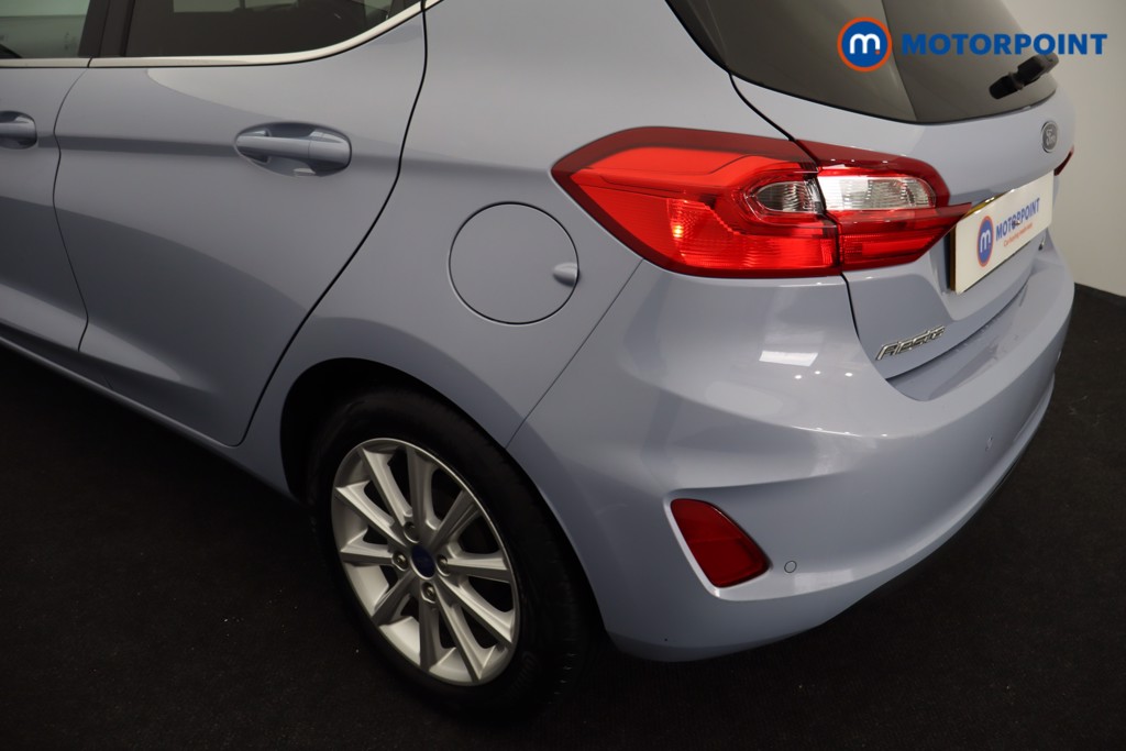Ford Fiesta Titanium Manual Petrol Hatchback - Stock Number (1629518) - 35th supplementary image