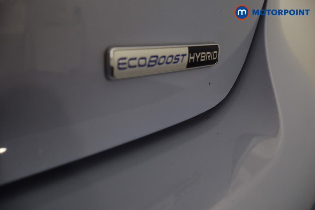 Ford Fiesta Titanium Manual Petrol Hatchback - Stock Number (1629518) - 38th supplementary image
