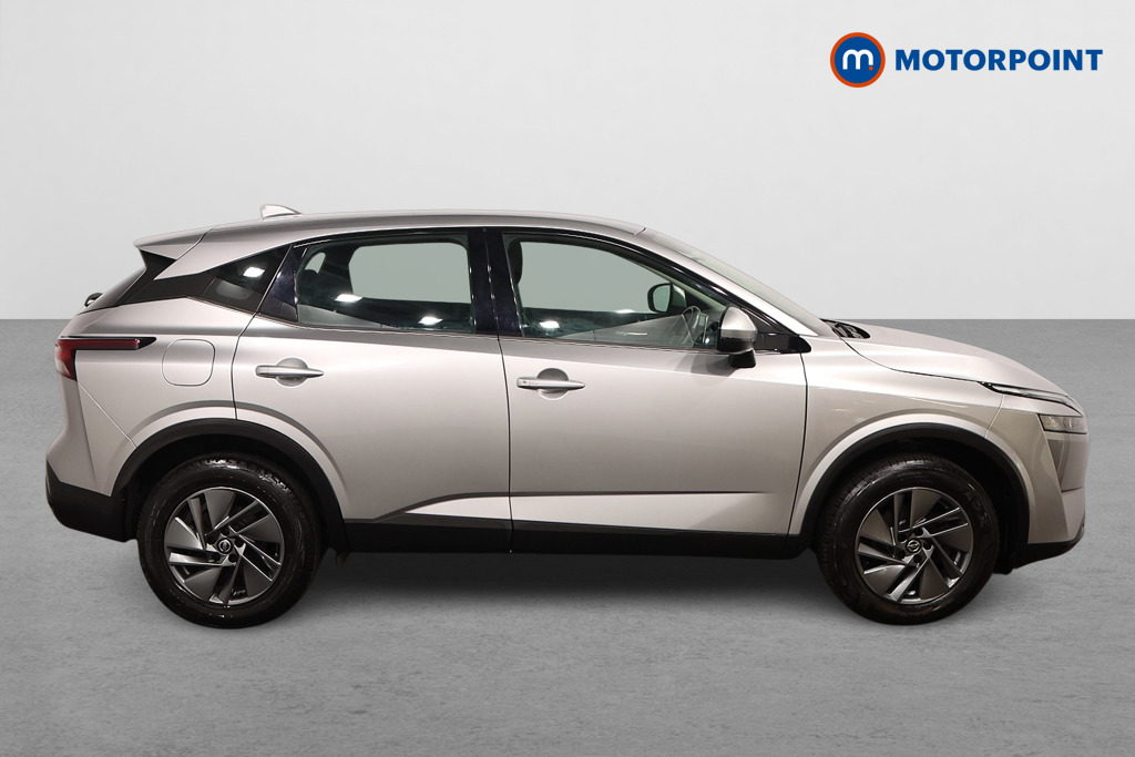 Nissan Qashqai Acenta Premium Automatic Petrol SUV - Stock Number (1629672) - Drivers side