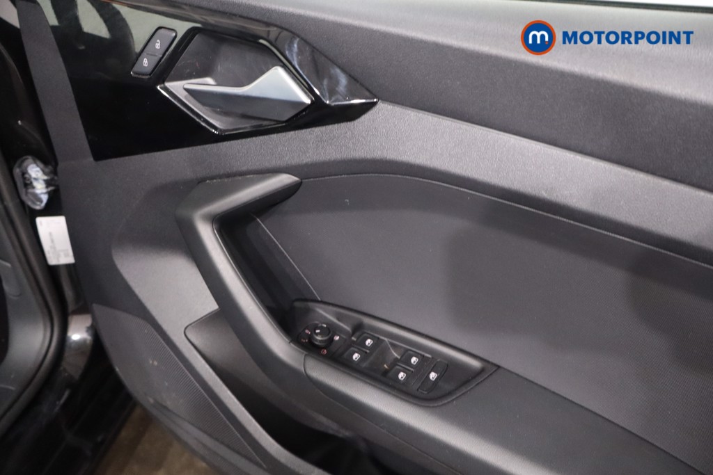 Audi A1 Technik Manual Petrol Hatchback - Stock Number (1629734) - 23rd supplementary image