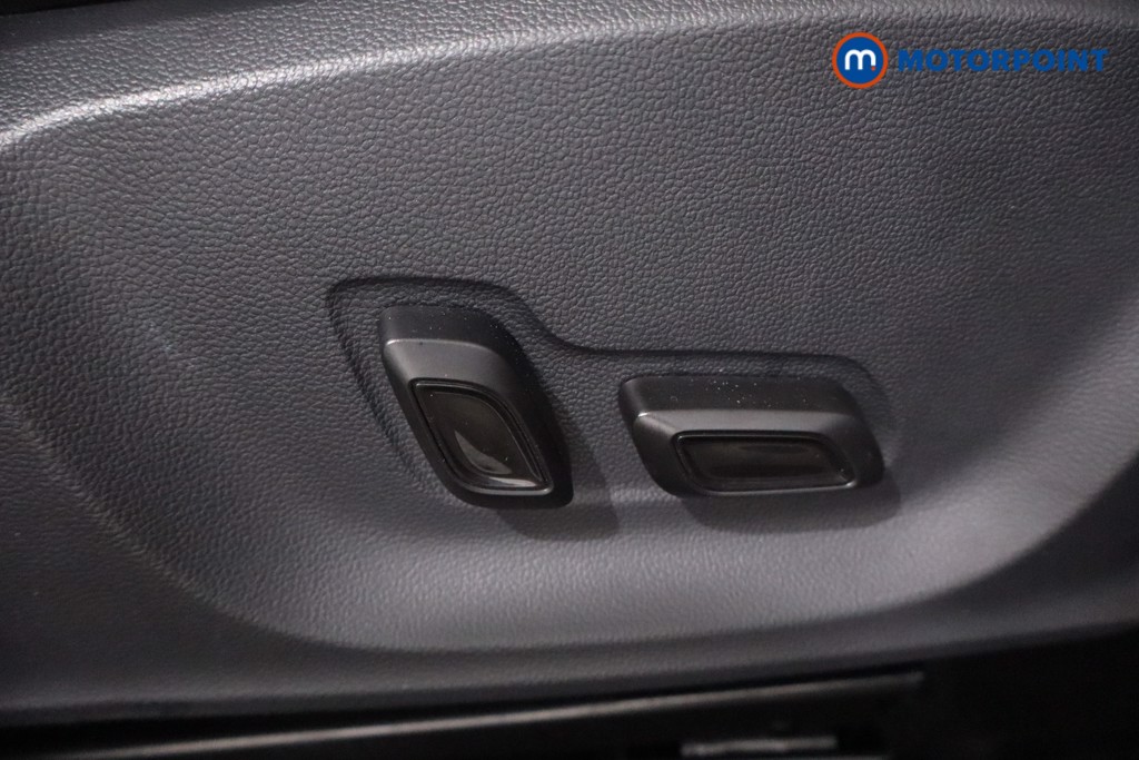 Mg Motor Uk ZS Exclusive Manual Petrol SUV - Stock Number (1629740) - 25th supplementary image