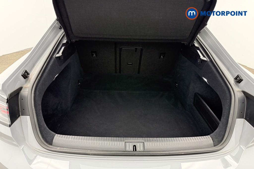 Volkswagen Arteon R-Line Automatic Petrol Hatchback - Stock Number (1629746) - 11th supplementary image