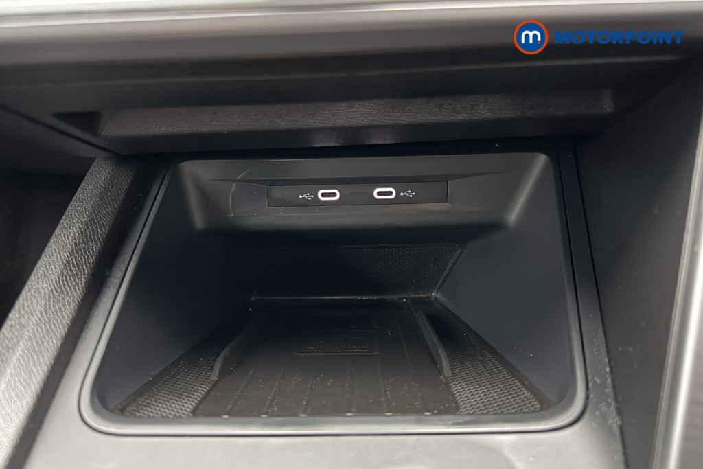 Seat Leon FR Manual Petrol Estate - Stock Number (1629777) - 13th supplementary image