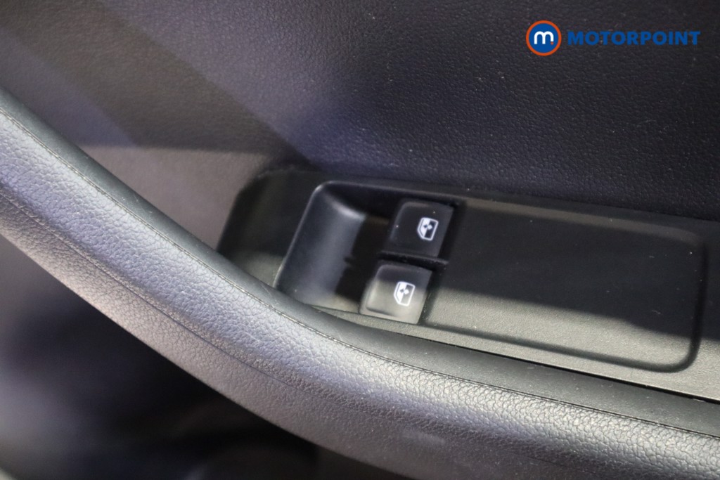 Skoda Fabia Colour Edition Automatic Petrol Hatchback - Stock Number (1629849) - 11th supplementary image