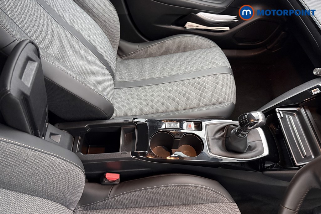 Peugeot 208 Allure Manual Petrol Hatchback - Stock Number (1630136) - 12th supplementary image