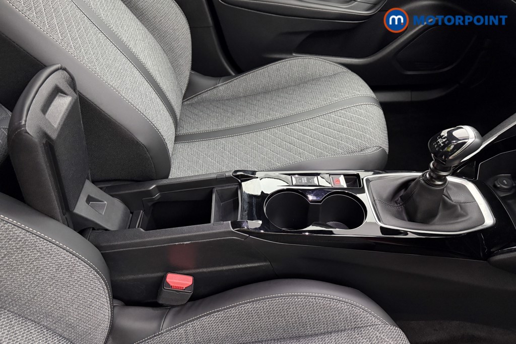 Peugeot 2008 Allure Manual Petrol SUV - Stock Number (1630172) - 17th supplementary image