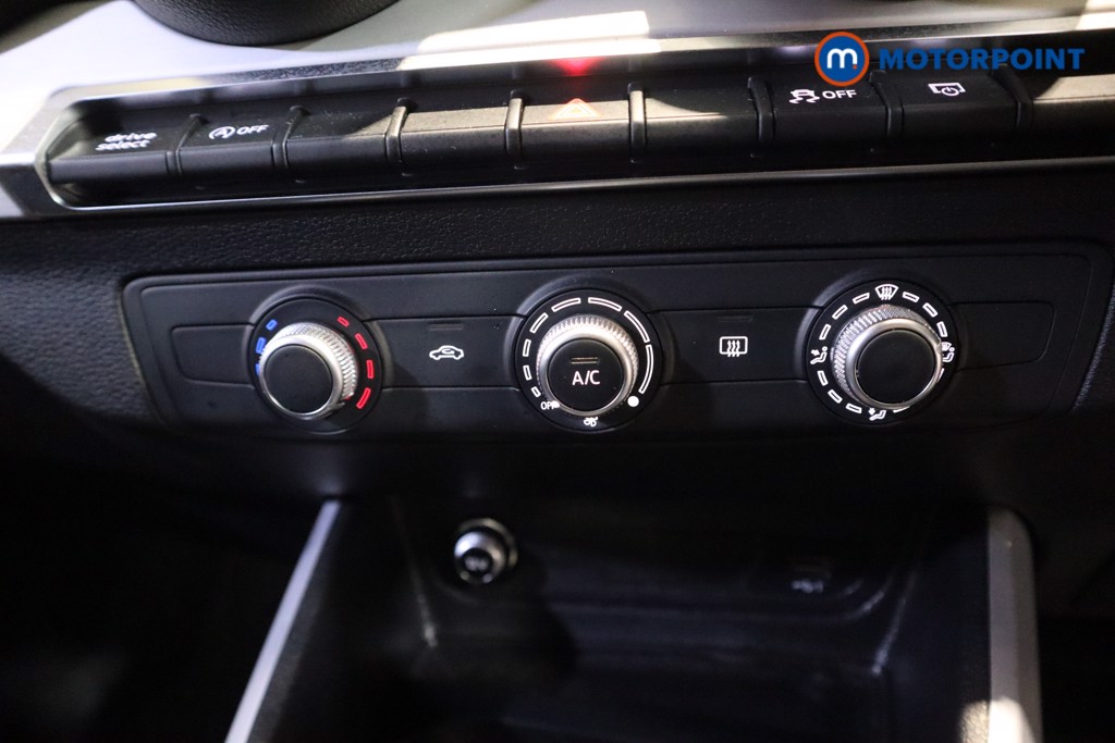 Audi Q2 Black Edition Automatic Petrol SUV - Stock Number (1630396) - 6th supplementary image