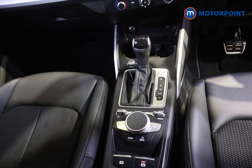 Audi Q2 Black Edition Automatic Petrol SUV - Stock Number (1630396) - 7th supplementary image