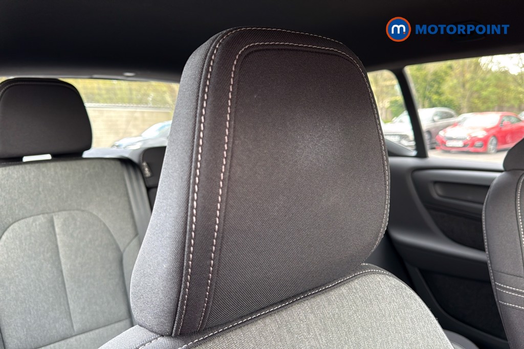 Volvo Xc40 Core Automatic Petrol SUV - Stock Number (1630431) - 23rd supplementary image