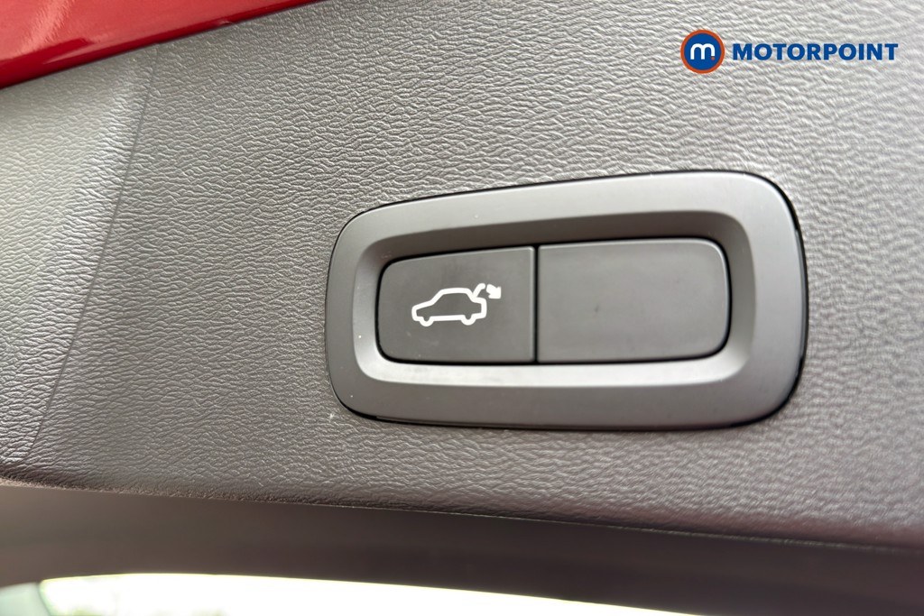 Volvo Xc40 Core Automatic Petrol SUV - Stock Number (1630431) - 35th supplementary image