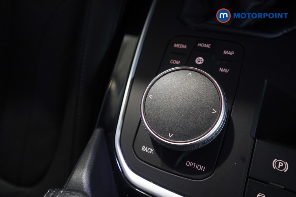 BMW 2 Series M Sport Manual Petrol Saloon - Stock Number (1630581) - 10th supplementary image