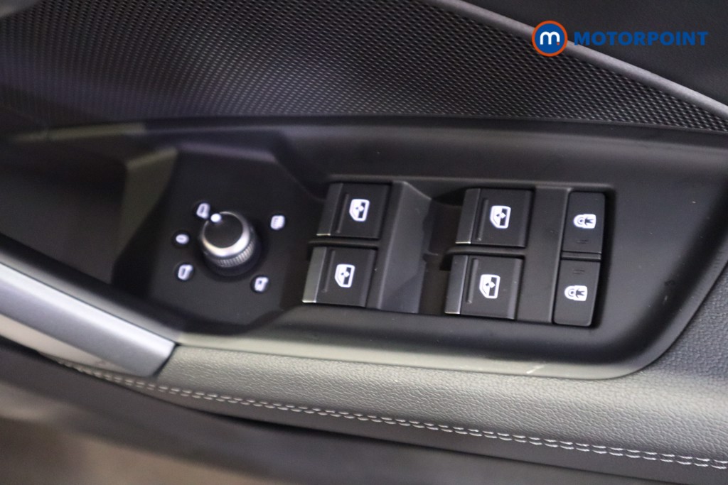 Audi A3 S Line Automatic Petrol Plug-In Hybrid Hatchback - Stock Number (1630635) - 11th supplementary image