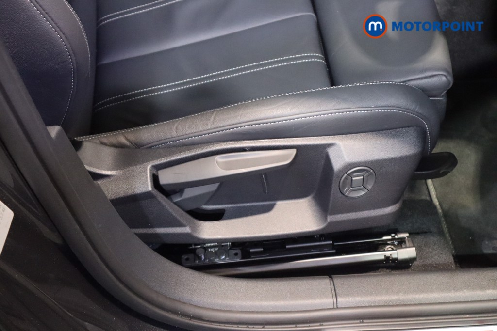 Audi A3 S Line Automatic Petrol Plug-In Hybrid Hatchback - Stock Number (1630635) - 16th supplementary image