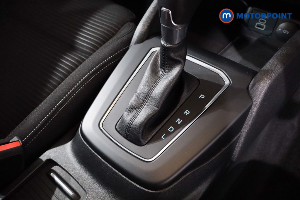 Ford Focus Titanium Automatic Petrol Hatchback - Stock Number (1630743) - 18th supplementary image