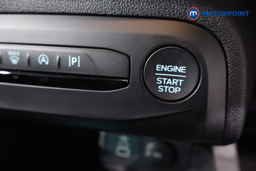 Ford Focus Titanium Automatic Petrol Hatchback - Stock Number (1630743) - 23rd supplementary image