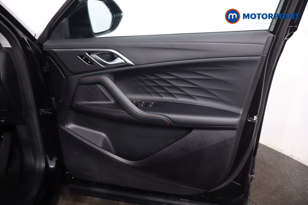 Mg Motor Uk HS Trophy Automatic Petrol-Electric Hybrid SUV - Stock Number (1630773) - 23rd supplementary image