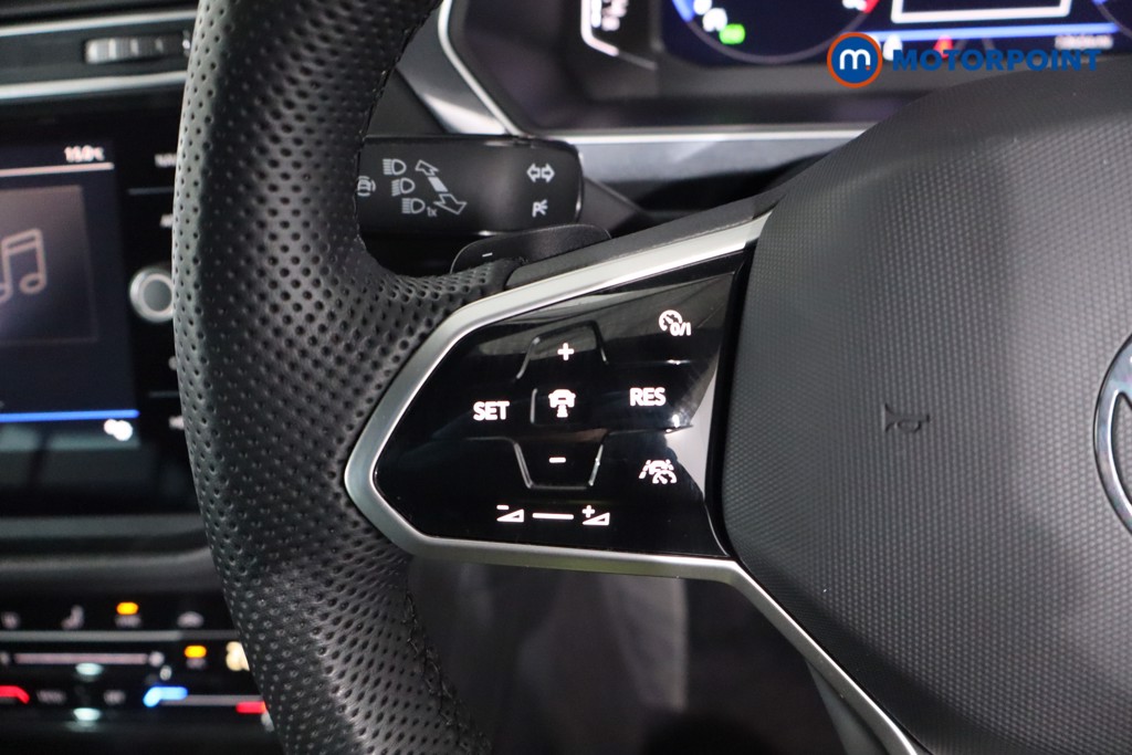 Volkswagen Tiguan R-Line Automatic Petrol SUV - Stock Number (1630967) - 7th supplementary image