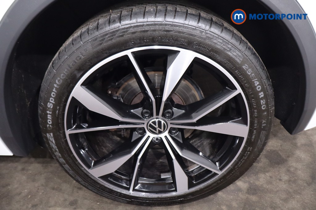 Volkswagen Tiguan R-Line Automatic Petrol SUV - Stock Number (1630967) - 12th supplementary image