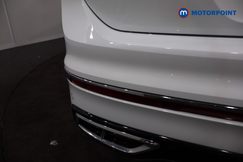 Volkswagen Tiguan R-Line Automatic Petrol SUV - Stock Number (1630967) - 44th supplementary image