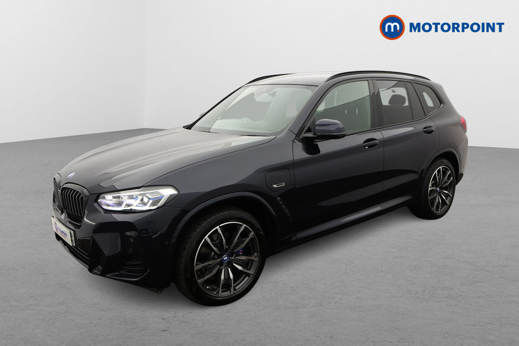 BMW X3 M Sport Automatic Petrol Plug-In Hybrid SUV - Stock Number (1630972) - Passenger side front corner