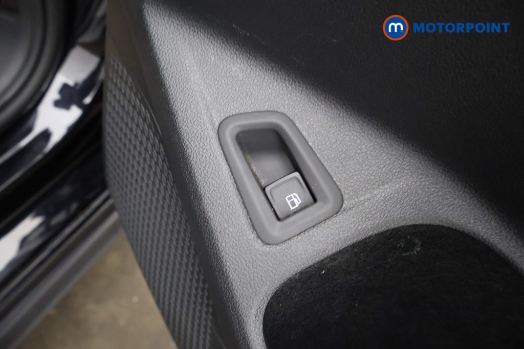 Volkswagen Golf GTE Automatic Petrol Plug-In Hybrid Hatchback - Stock Number (1630998) - 21st supplementary image