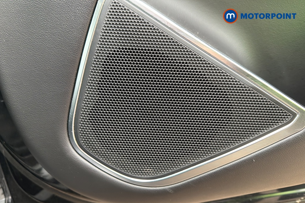 Jaguar F-Pace R-Dynamic Black Automatic Petrol SUV - Stock Number (1631362) - 21st supplementary image