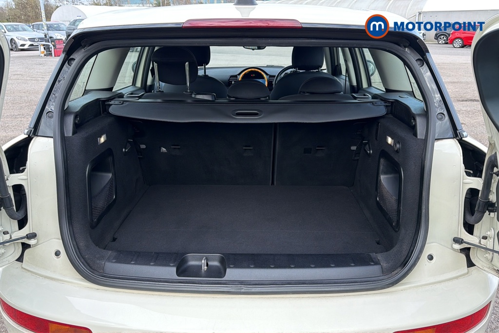 Mini Clubman Cooper Classic Automatic Petrol Estate - Stock Number (1631370) - 30th supplementary image
