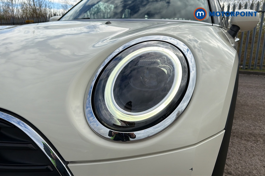 Mini Clubman Cooper Classic Automatic Petrol Estate - Stock Number (1631370) - 42nd supplementary image
