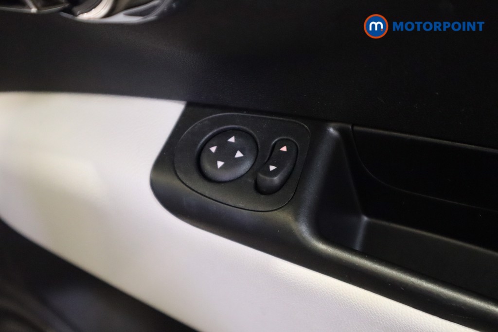 Fiat 500 Star Manual Petrol Hatchback - Stock Number (1631969) - 12th supplementary image