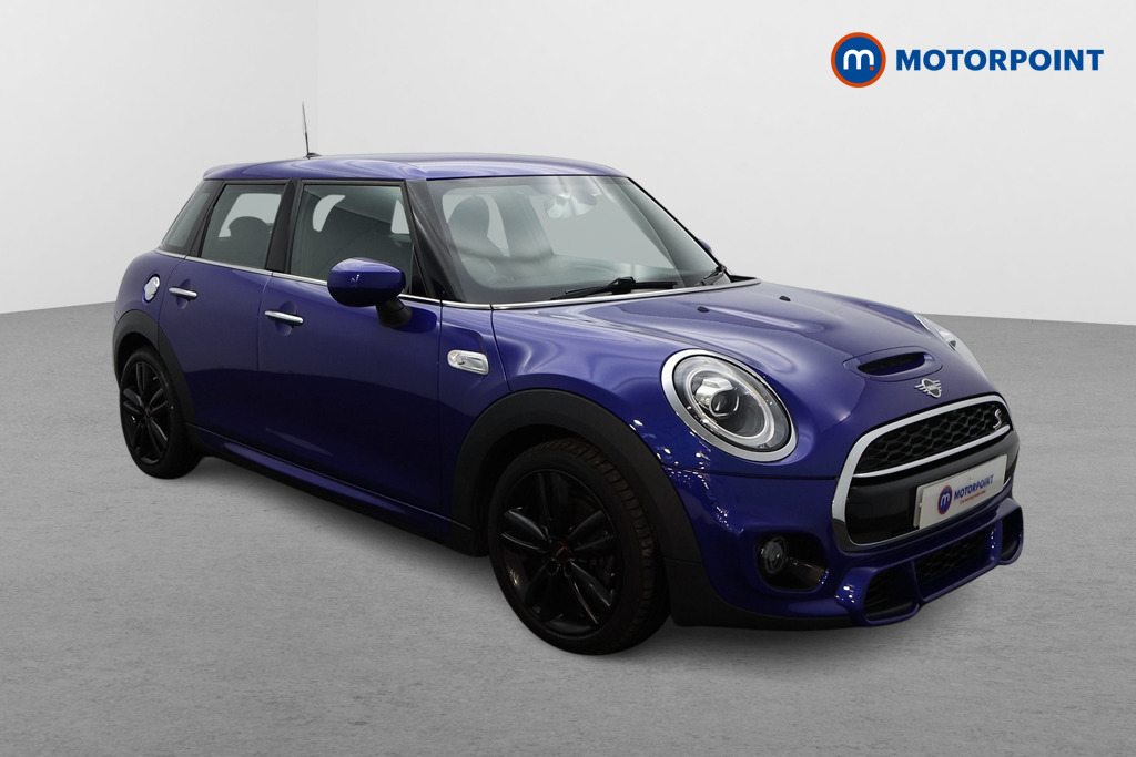 Mini Hatchback Cooper S Sport Automatic Petrol Hatchback - Stock Number (1591027) - Drivers side front corner