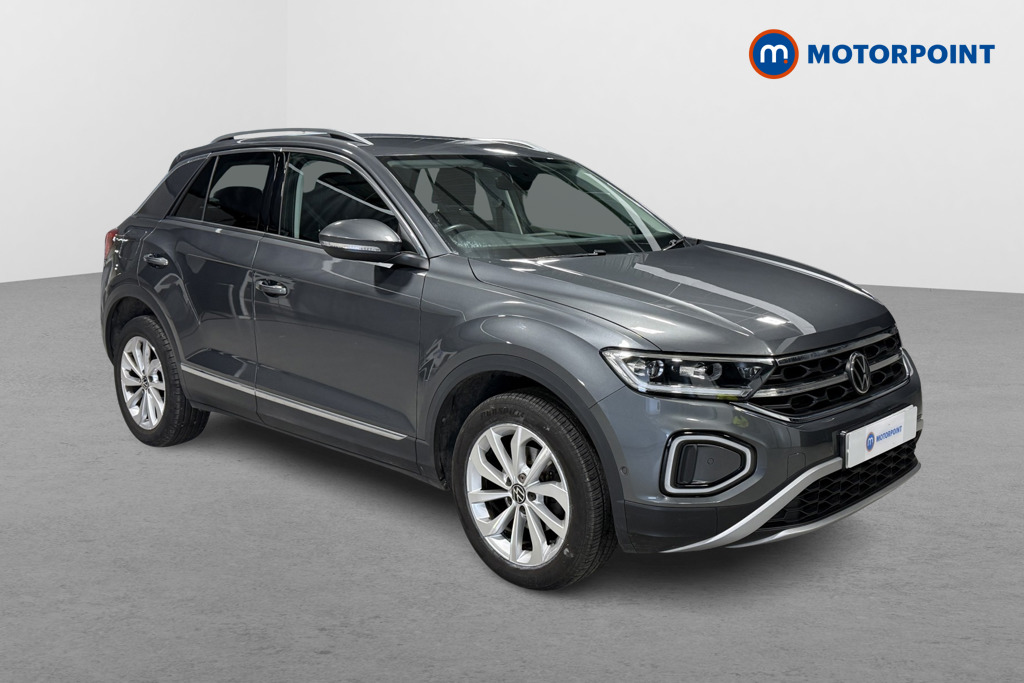 Volkswagen T-Roc Style Automatic Petrol SUV - Stock Number (1602879) - Drivers side front corner