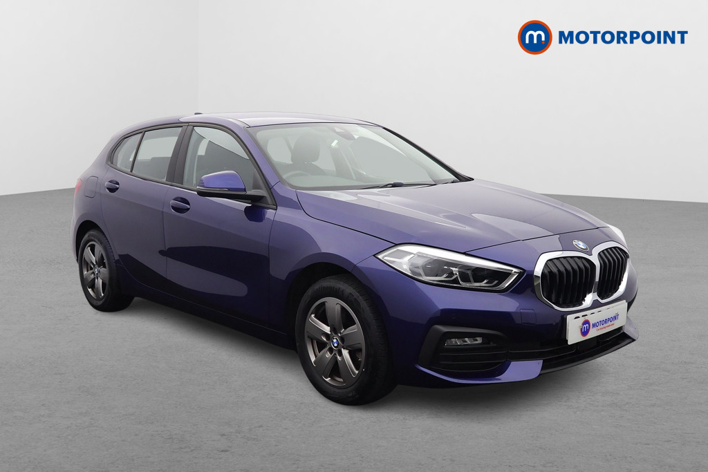 BMW 1 Series SE Automatic Petrol Hatchback - Stock Number (1605682) - Drivers side front corner