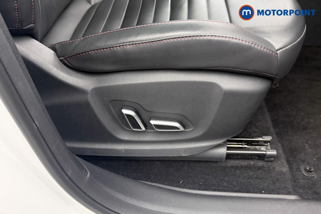 Mg Motor Uk HS Exclusive Automatic Petrol SUV - Stock Number (1607856) - 17th supplementary image