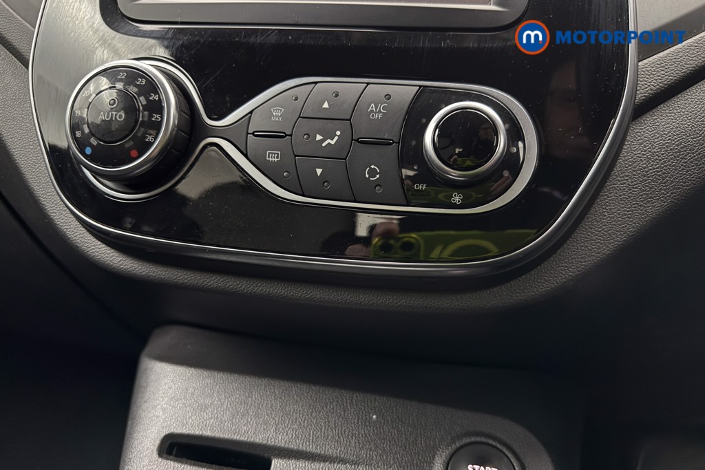 Renault Captur Iconic Manual Petrol SUV - Stock Number (1609883) - 15th supplementary image