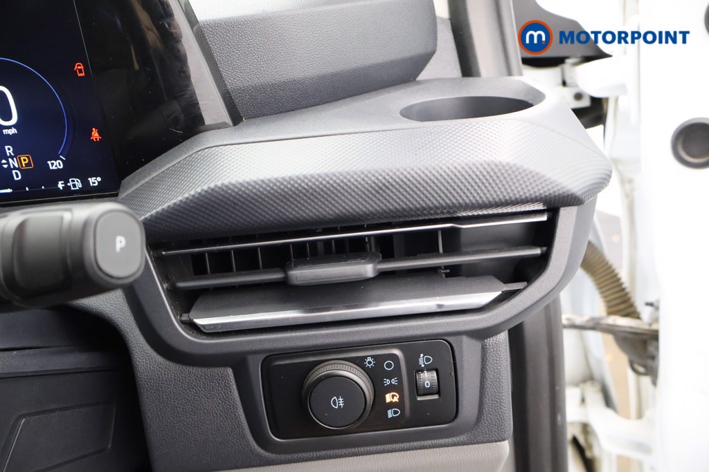 Ford Transit Custom Limited Automatic Diesel Standard Roof Minibus - Stock Number (1610190) - 7th supplementary image