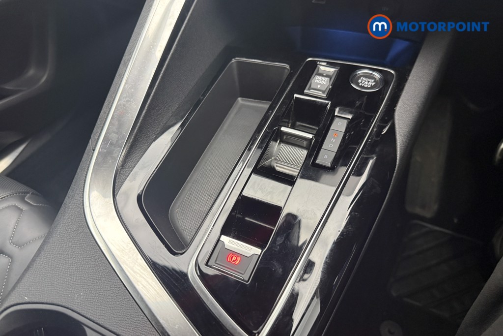 Peugeot 3008 Allure Automatic Petrol Plug-In Hybrid SUV - Stock Number (1610624) - 16th supplementary image