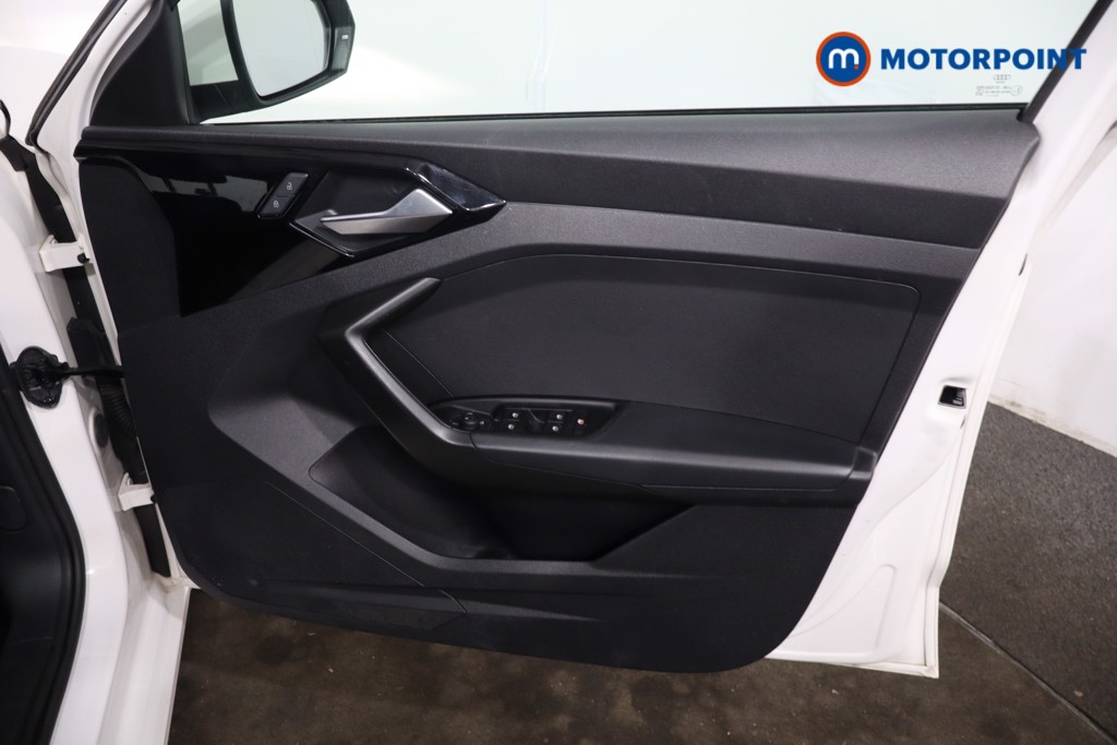 Audi A1 Technik Automatic Petrol Hatchback - Stock Number (1612104) - 23rd supplementary image