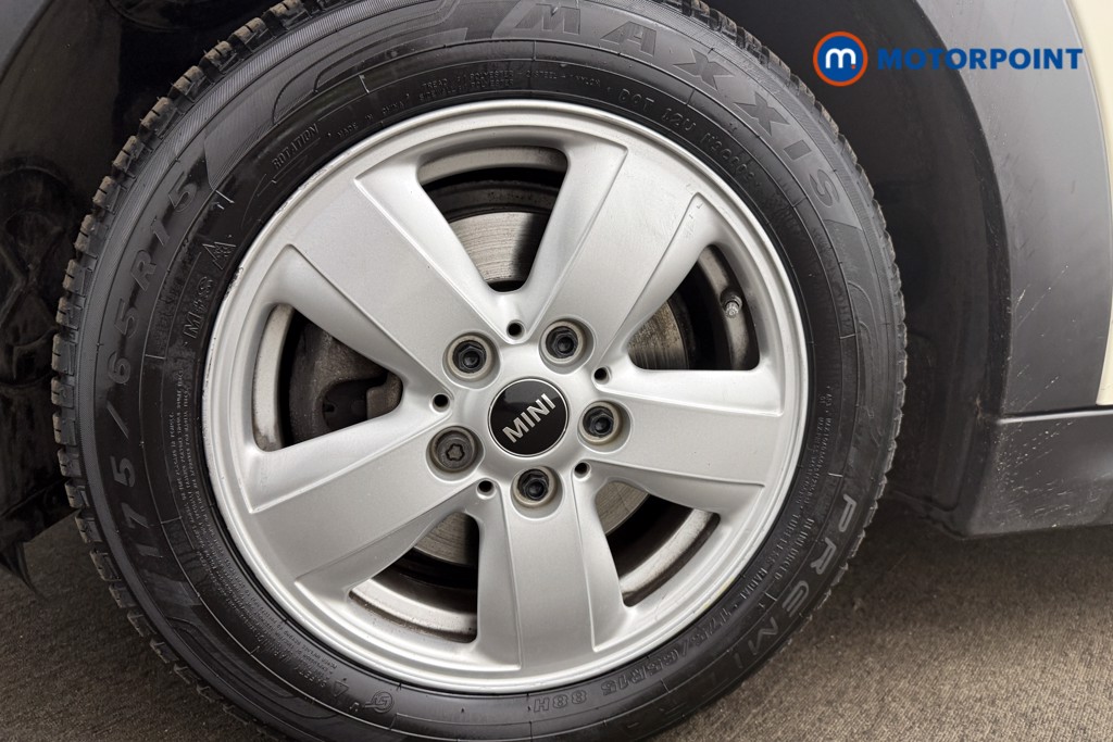 Mini Convertible Cooper Manual Petrol Convertible - Stock Number (1612924) - 11th supplementary image